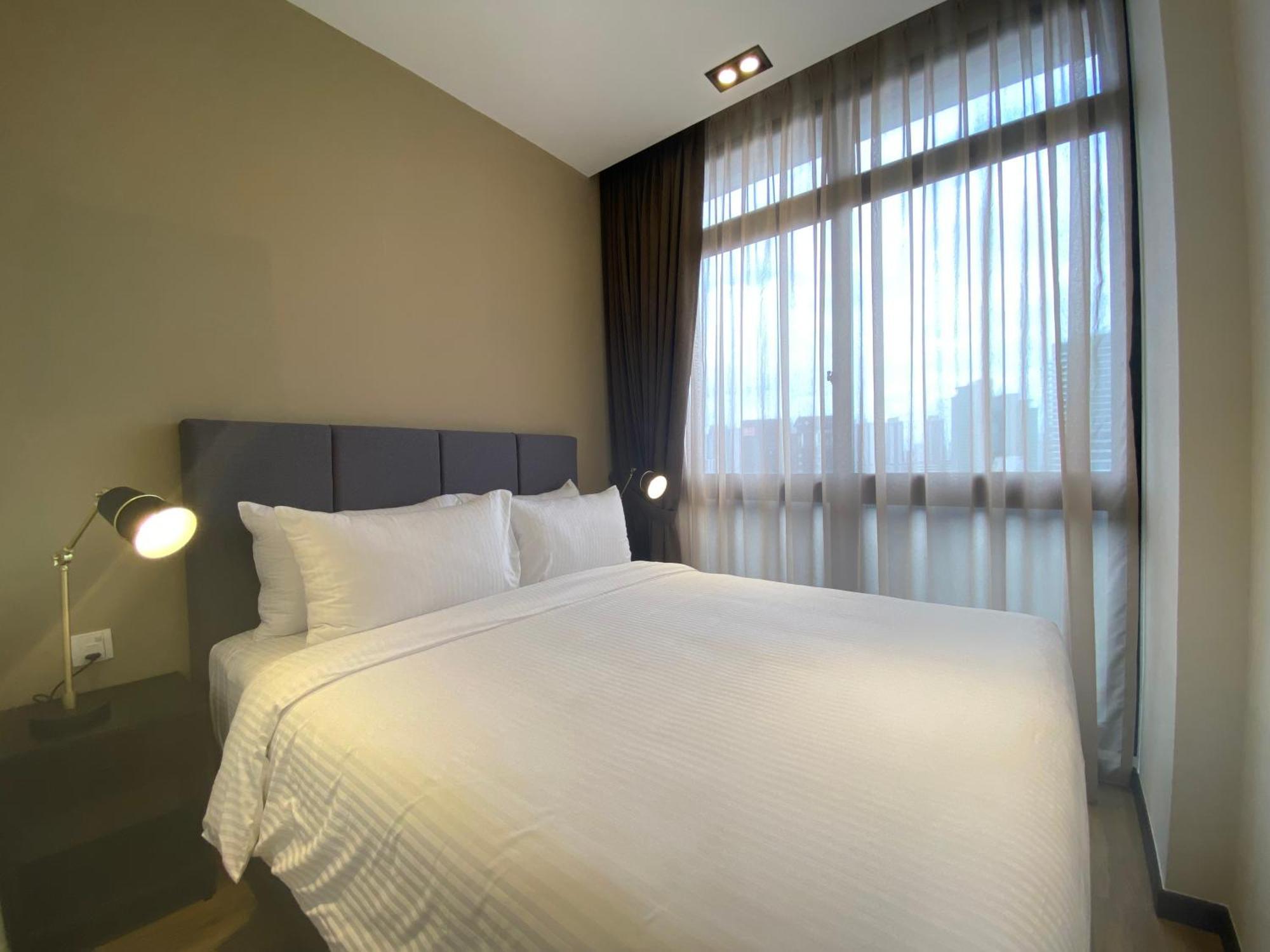 Momentus Serviced Residences Novena Singapore Exteriör bild