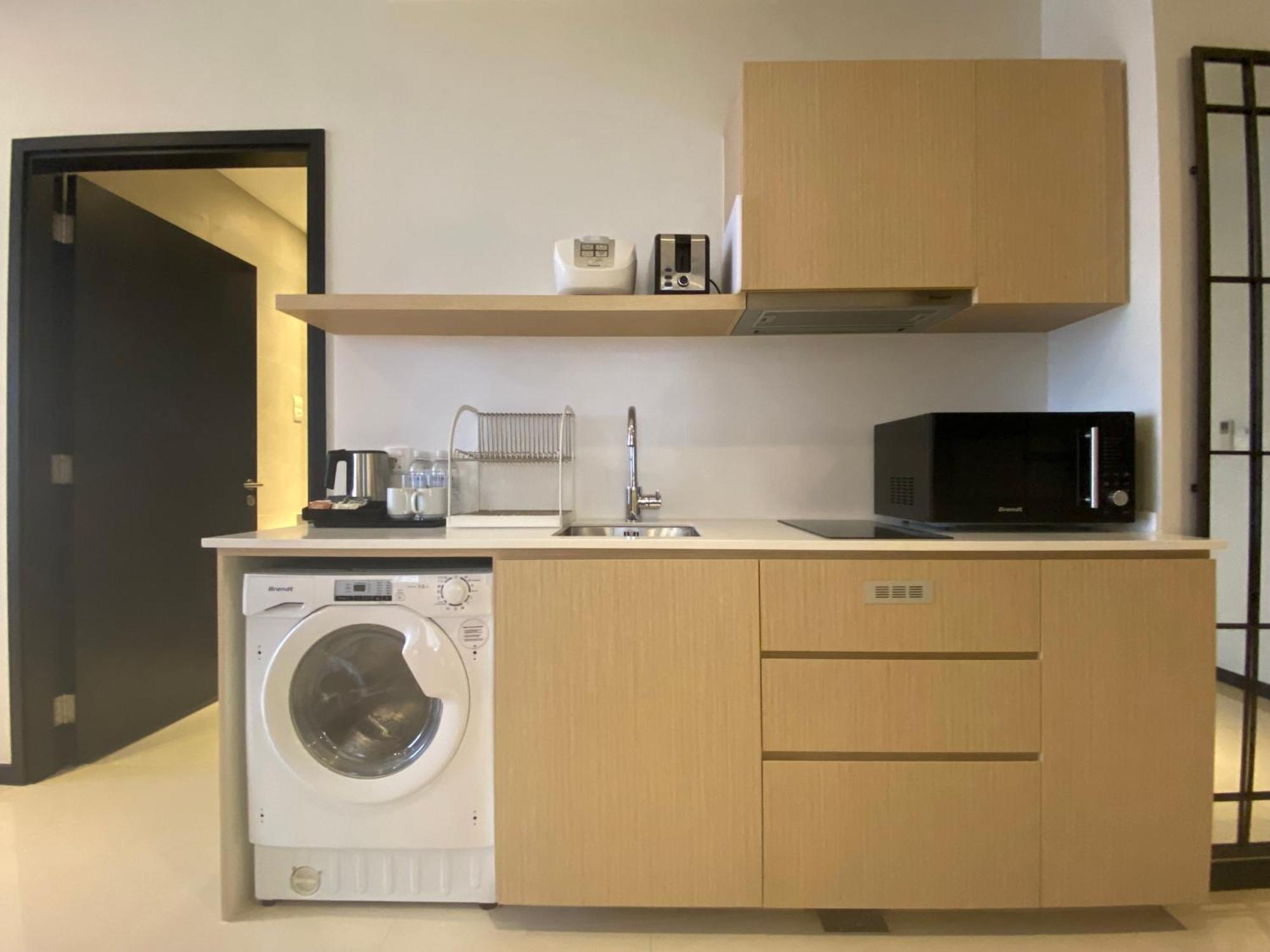 Momentus Serviced Residences Novena Singapore Exteriör bild