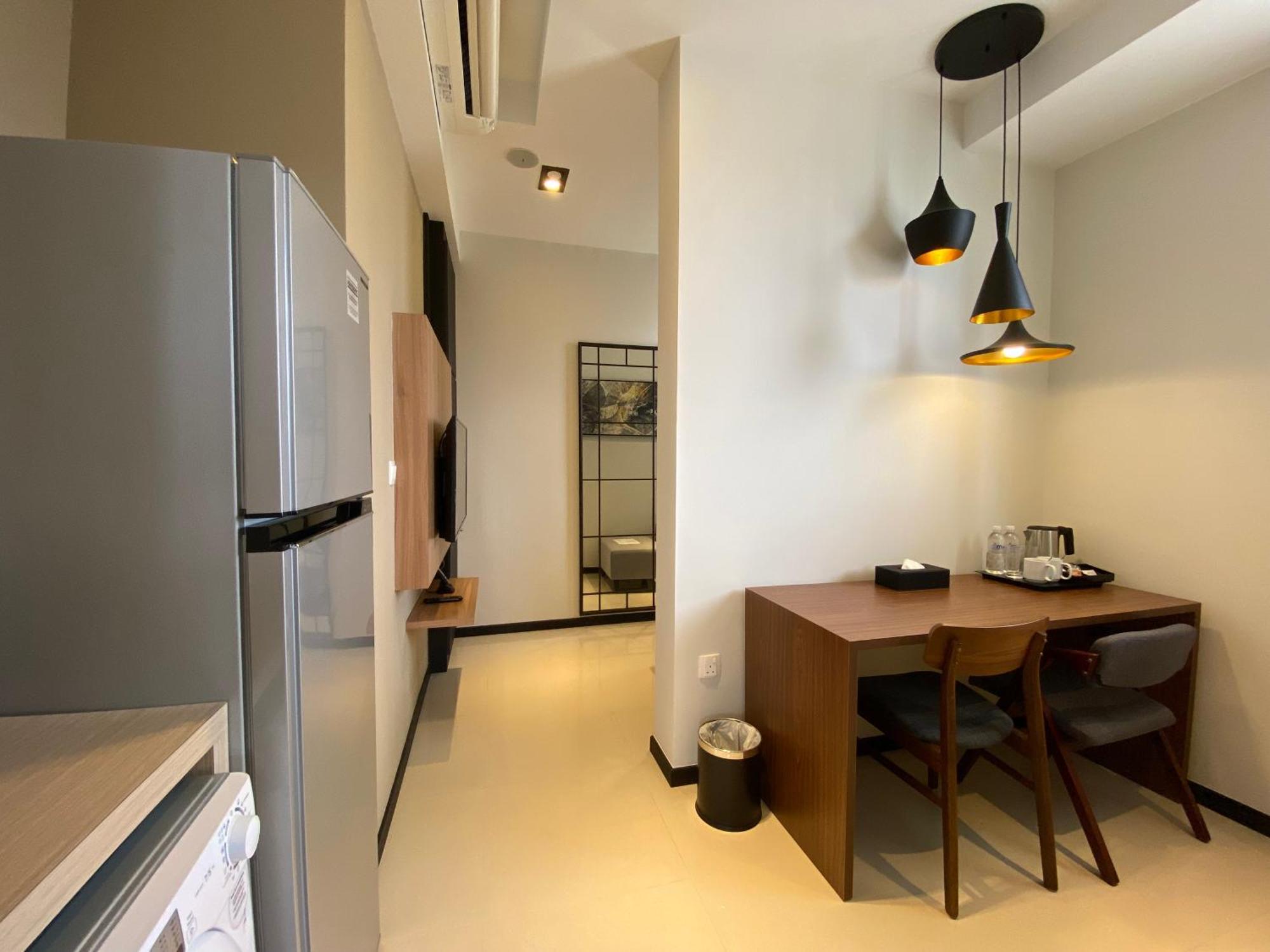 Momentus Serviced Residences Novena Singapore Exteriör bild